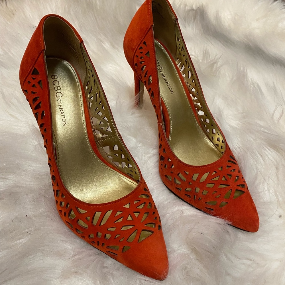 Bcbgeneration Red Cut Out Pumps - image 4